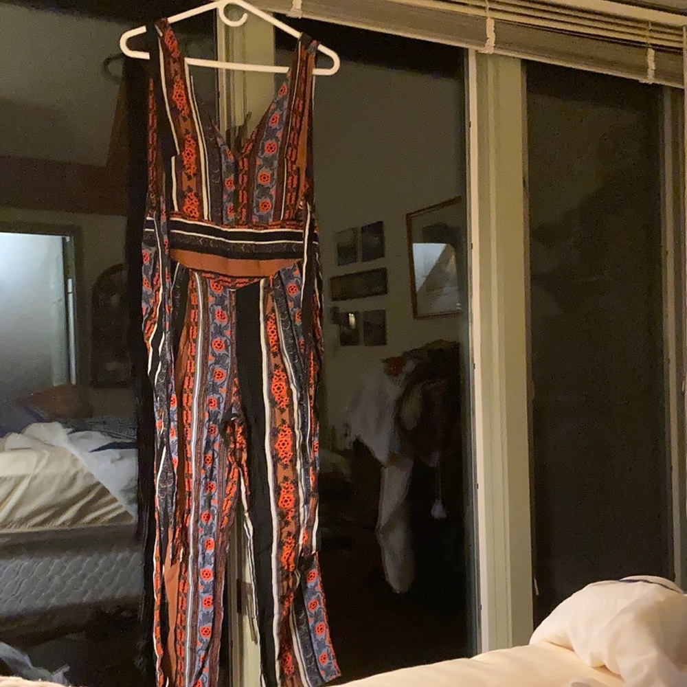 Cute and breathable Free People onesie jumper